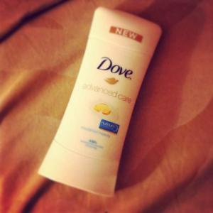 dove-advanced-care-nourished-beauty-deodorant-L-UFJxRD